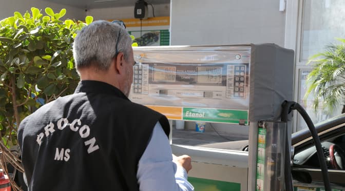 Postos de combustível em Maracaju são notificados por indícios de preço abusivo