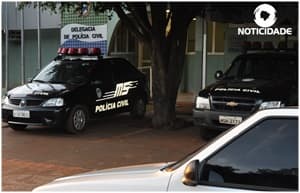 Mulher vai a Depol após ter casa invadida e pertences roubados no centro da cidade
