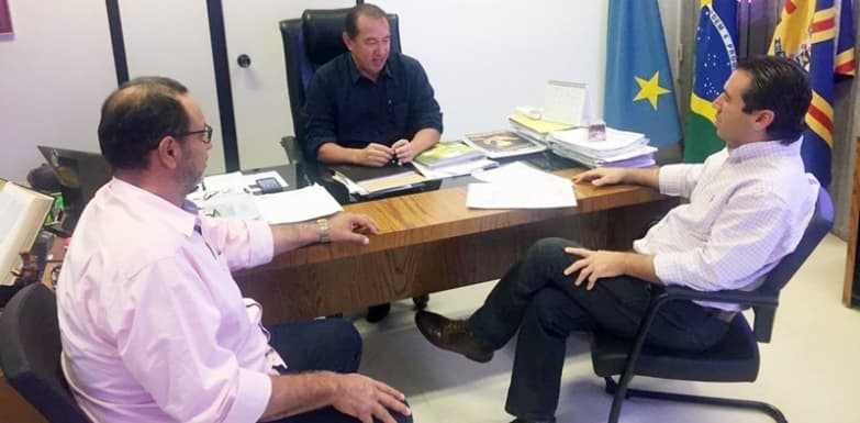 Gerson Claro recebe pedidos de sinalização e semáforos para Maracaju