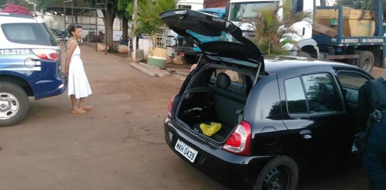Polícia Militar encontra veículo roubado durante patrulhamento de rotina