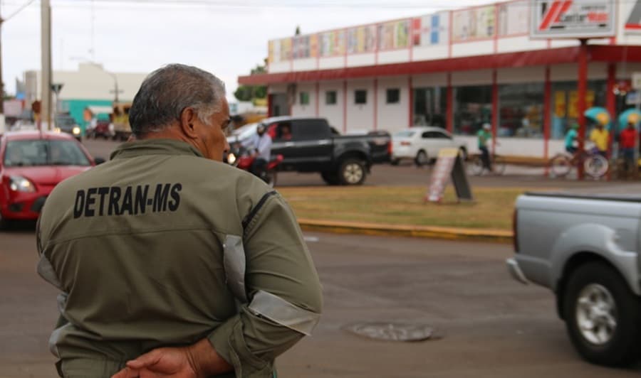Após estudo de fluxo, governador autoriza instalação de dois semáforos em Sidrolândia