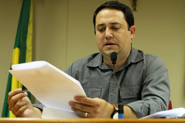 Deputado Márcio Fernandes viabiliza nova ambulância para Sidrolândia