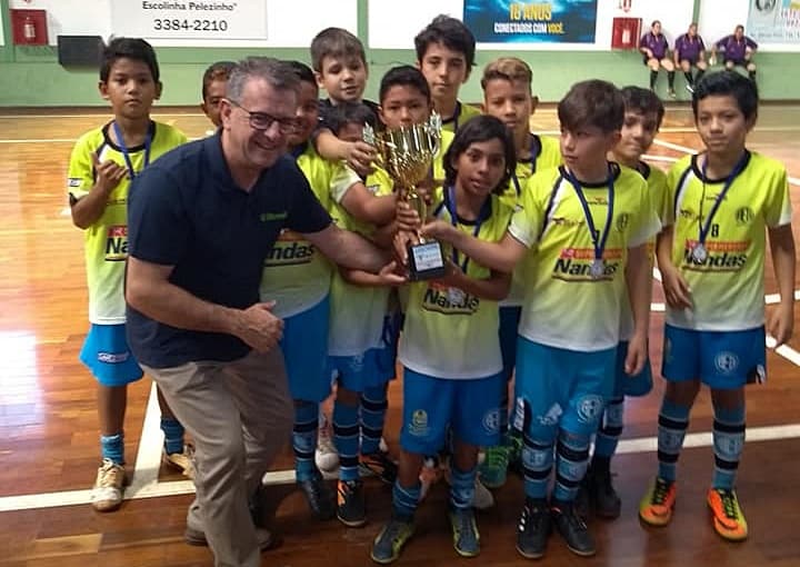 Equipe de Sidrolândia se consagrou vice-campeã da Copa Pelezinho