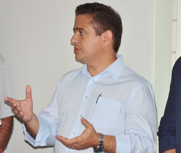 Prefeito aguarda liberação de R$ 10 milhões da união para pavimentação asfáltica