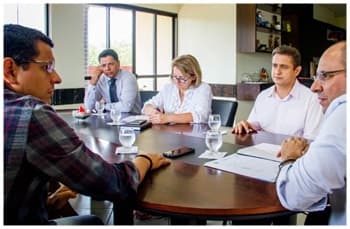 Ao lado de deputado, Prefeito busca atuação da UFMS em Sidrolândia