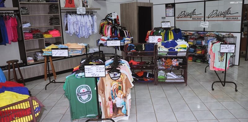 Loja realiza promoção ‘Etiqueta Colorida’ com descontos de até 50%