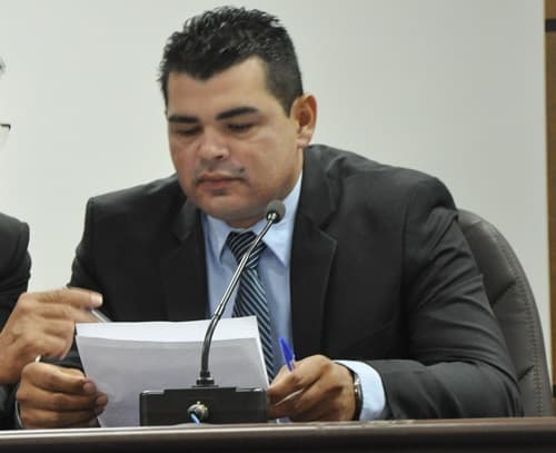Vereador Jeferson quer devolução de terrenos doados que estão inutilizados desde 2011