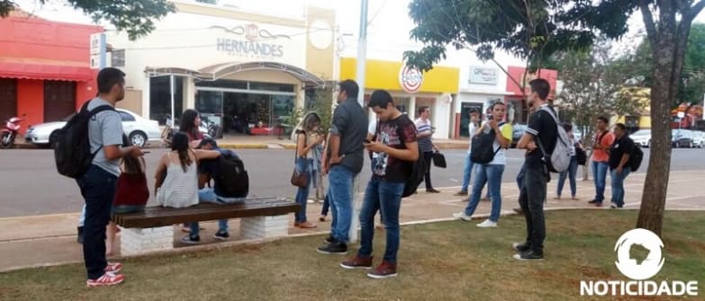 Transporte Universitário ainda tem problemas, mas deve ser regularizado até a próxima semana