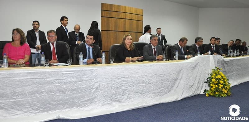 Sessão de Posse em Maracaju é marcada por discursos otimistas para nova gestão