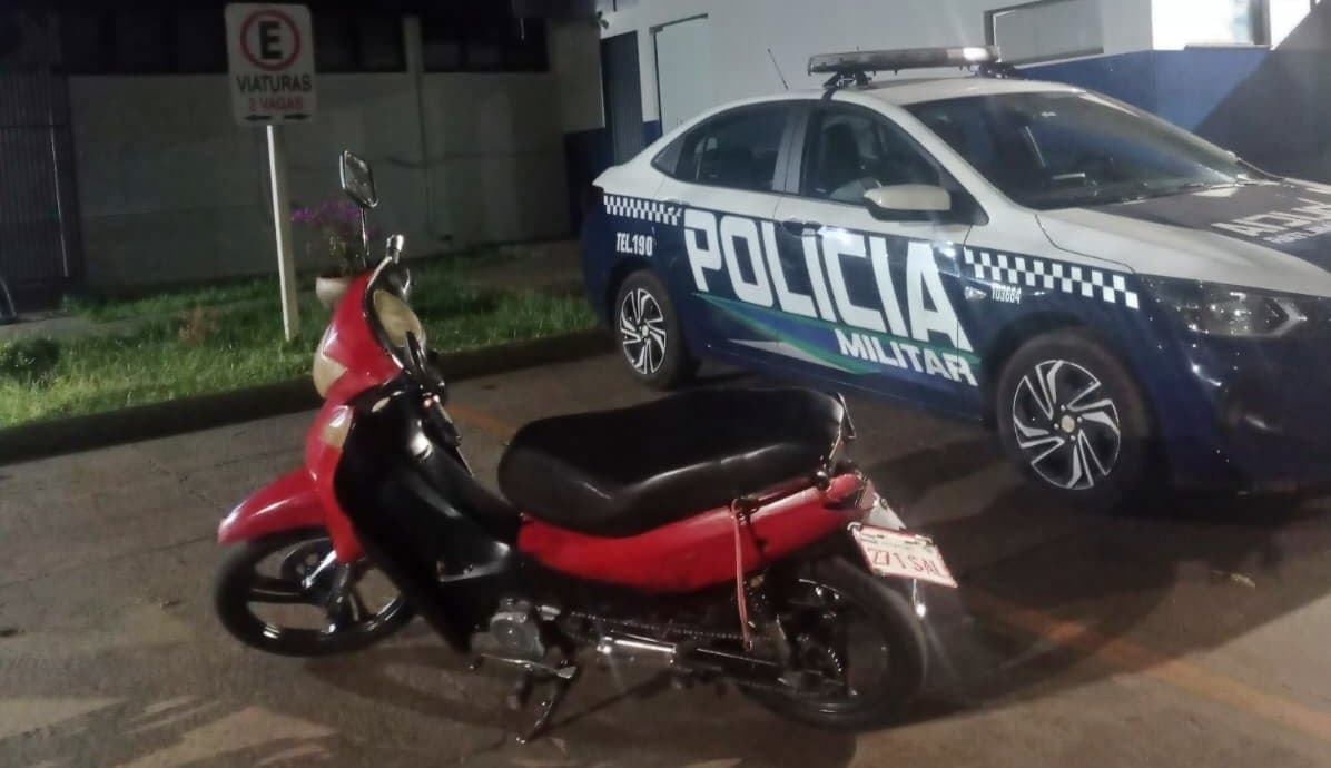 Sem CNH, motociclista de 21 anos é preso após tentativa de fuga e direção perigosa em Maracaju
