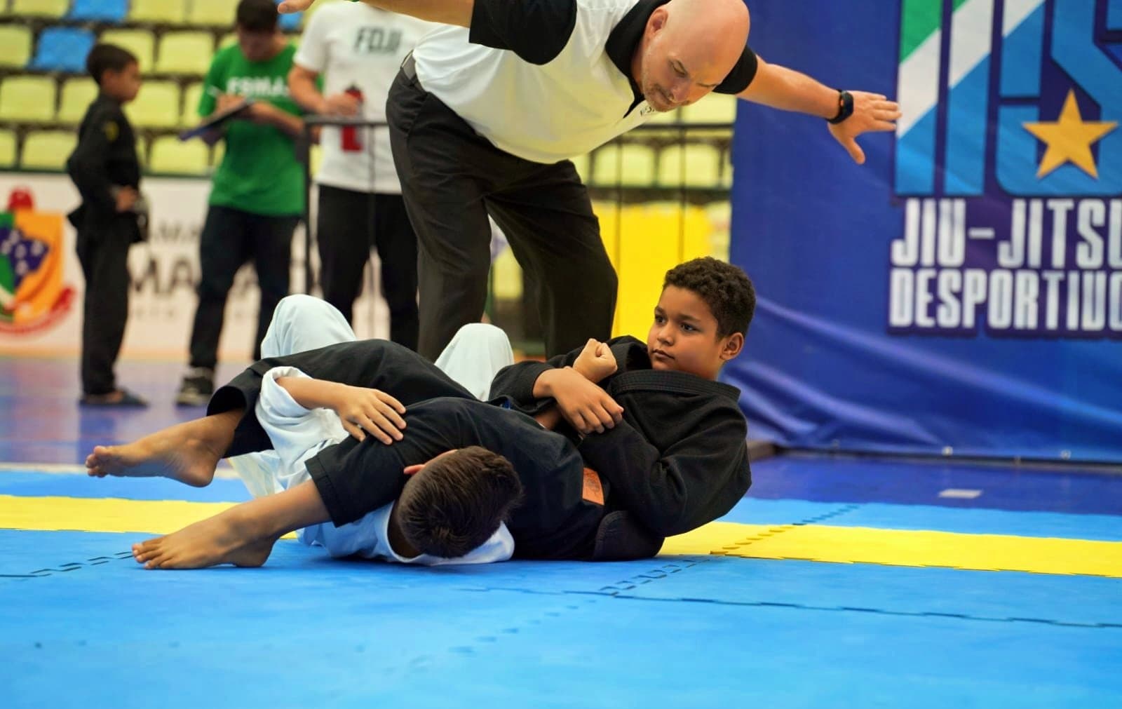Com apenas 9 anos, atleta de Sidrolândia se destaca no jiu-jitsu e conquista títulos estaduais
