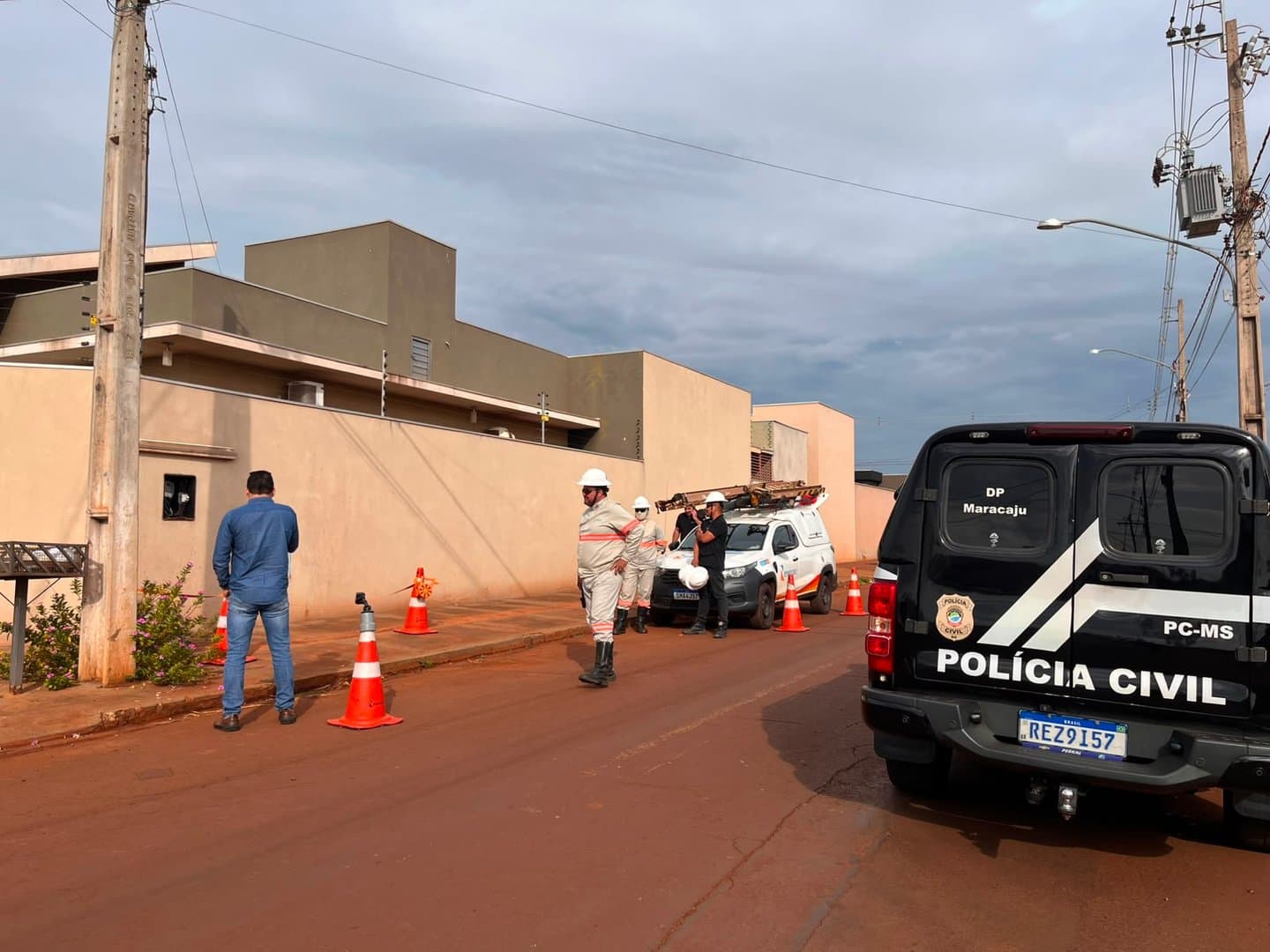 Operação faz vistoria em 42 imóveis e prende oito pessoas por furto de energia em Maracaju