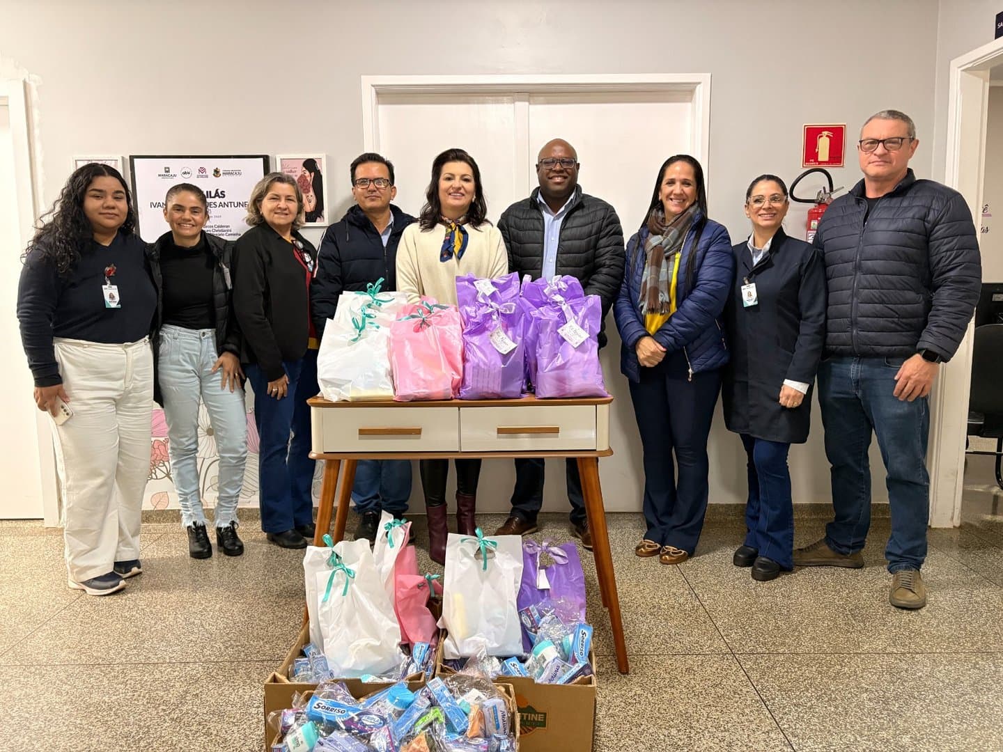 FAC e Primeira-Dama entregam 100 kits de higiene ao Hospital Soriano Corrêa