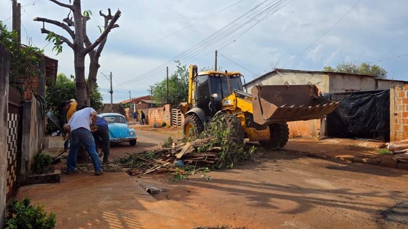 Prefeitura de Maracaju reforça campanha “Calçadas Limpas” e alerta para descarte irregular de resíduos