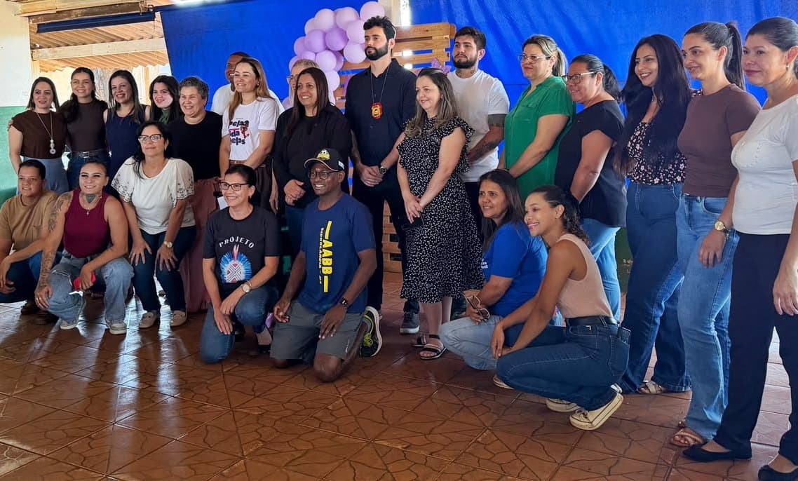 Polícia Civil realiza palestra educativa sobre violência doméstica em ação do “Agosto Lilás” em Sidrolândia