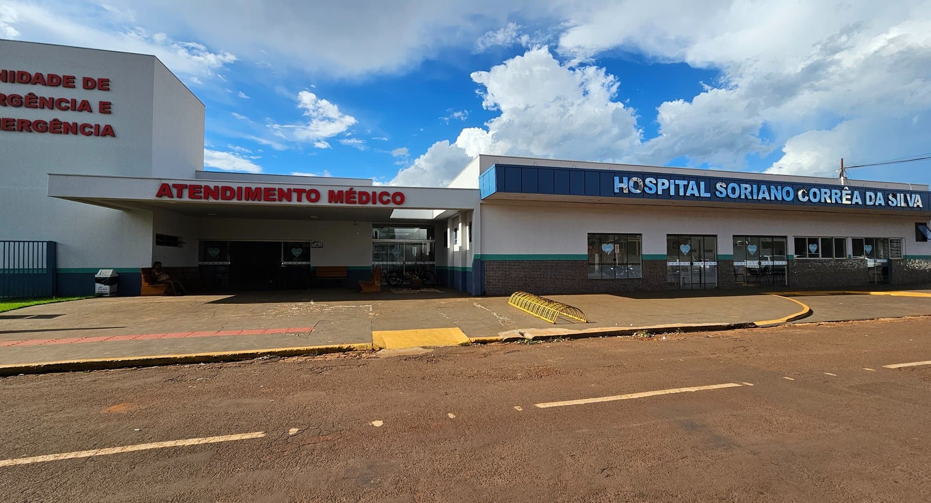 Homem é esfaqueado no rosto e no tórax após ex-companheira não aceitar o fim do relacionamento