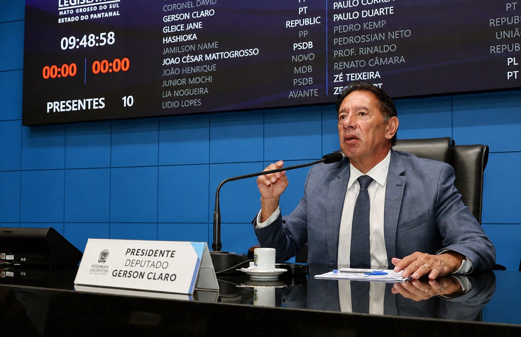 Acusações sofrem baixas na Justiça e MPMS defende absolvição de Gerson Claro