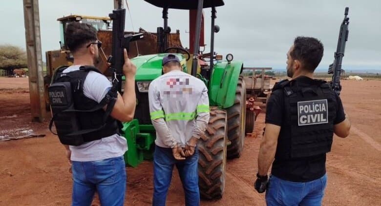 Foragido que teria mandado vítima cavar a própria cova é preso em fazenda na região de Maracaju