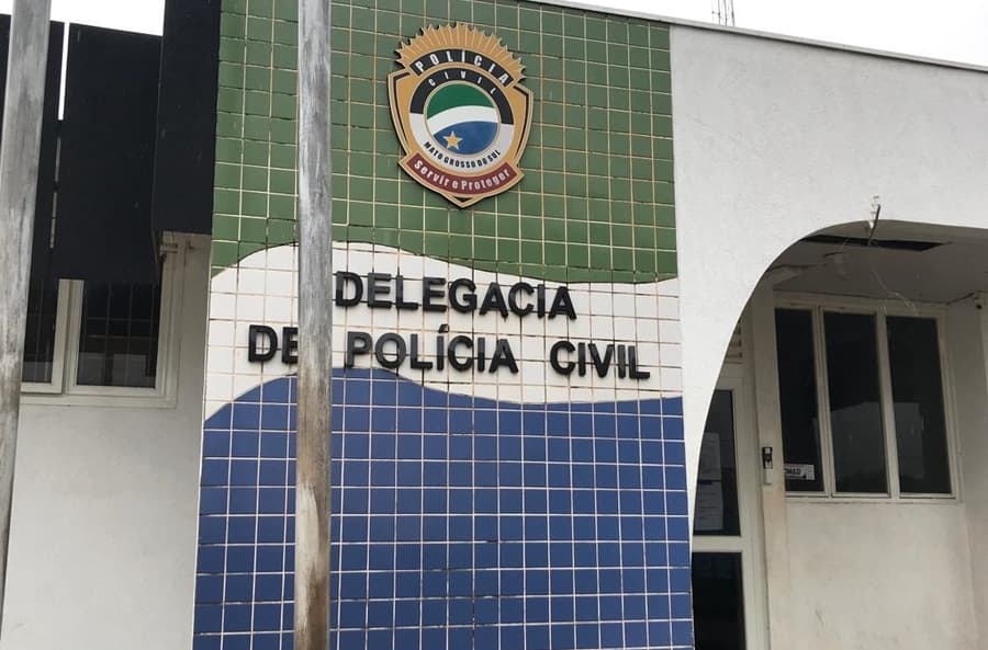 Usando uma faca, ladrão assalta mercado no Bairro São Bento e foge