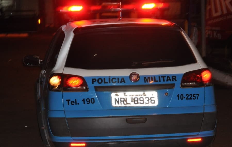 Homem agride e ameaça companheira e acaba preso em flagrante na Vila Prateada
