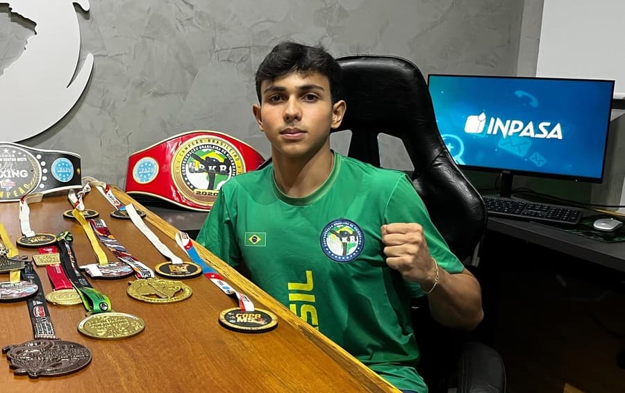 Em Podcast, jovem conta como conquistou mais de 130 títulos e se tornou top 1 do Brasil no Kickboxing