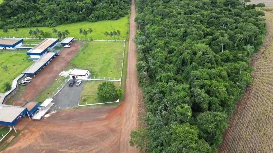 Vereador Robert busca asfalto para estrada de frigorífico que pode gerar 600 novos empregos em Maracaju