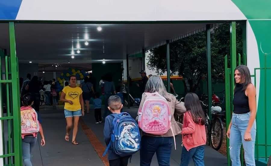 Após período de suspensão, aulas são retomadas nesta terça-feira na rede de ensino de Sidrolândia