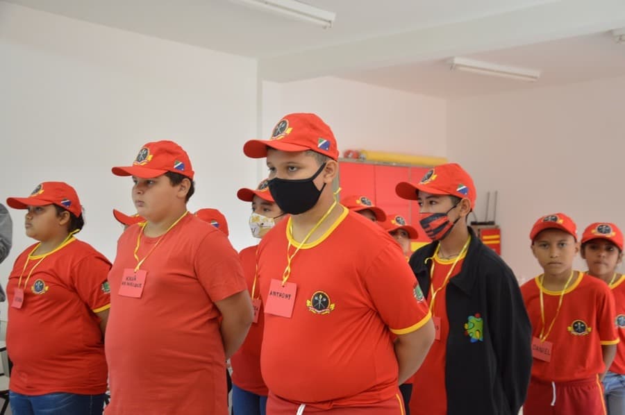 Alunos iniciam período de adaptação do programa “Bombeiros do Amanhã”