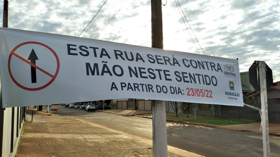 Gemutran transforma trecho da Rua Arthur Ferreira Ribeiro em mão única