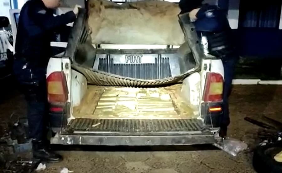 Polícia encontra droga escondida em compartimento oculto de picape na MS-164