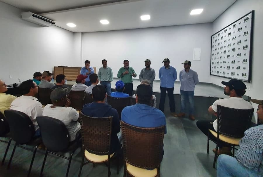 Produtores de Maracaju e Sidrolândia se reúnem para debater dicas de plantio da soja