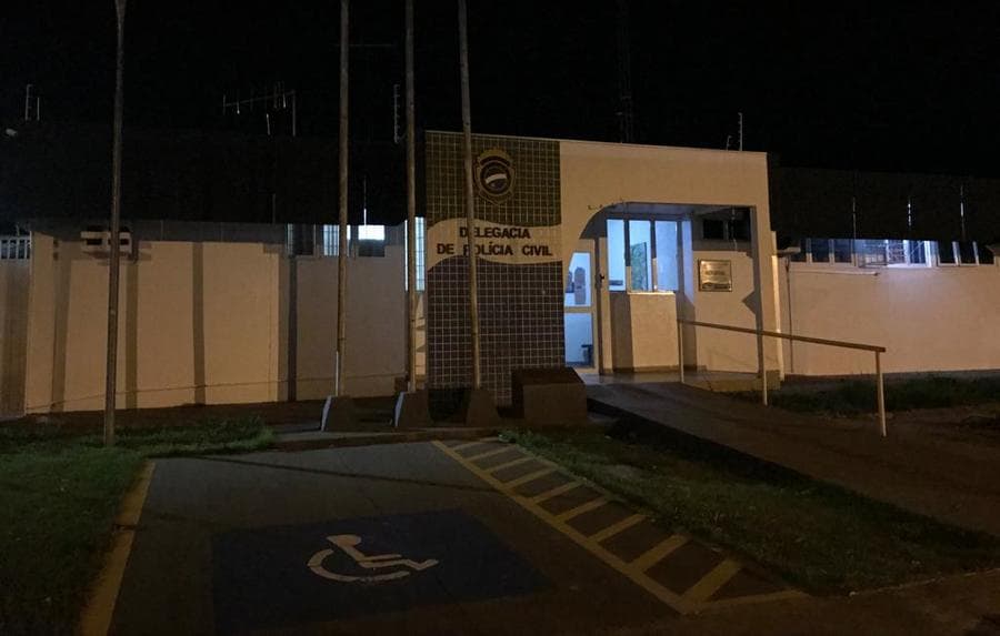 Em Sidrolândia, ladrão furta veículo estacionado na Avenida Dorvalino dos Santos