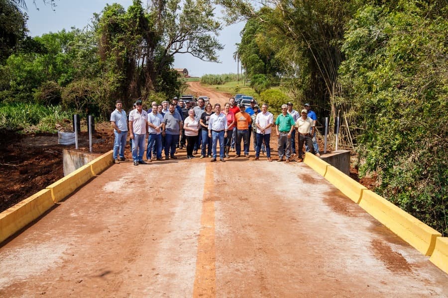 Prefeitura de Maracaju realiza entrega da 1ª Ponte de Concreto na Zona Rural