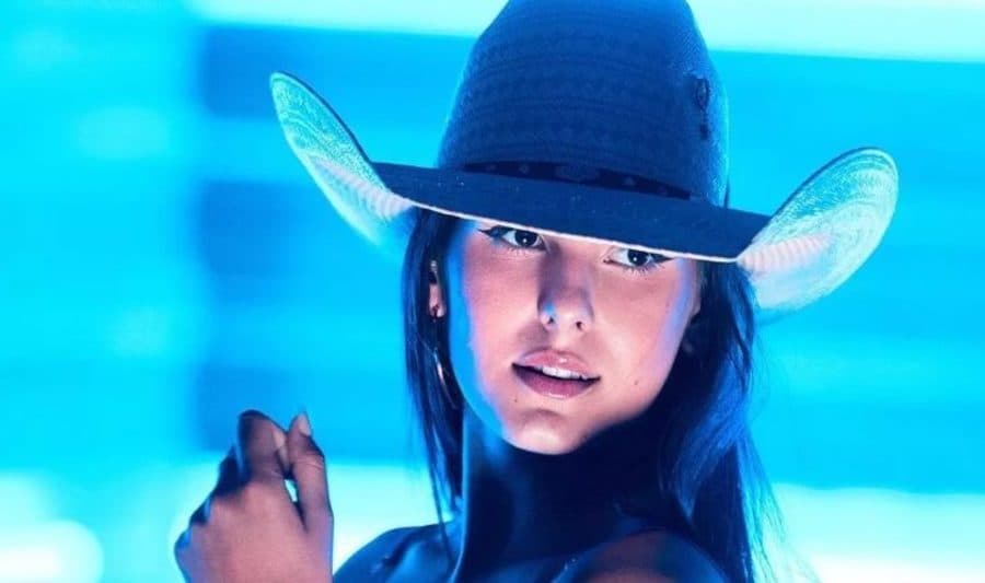 Show de Ana Castela deve atrair mais de 7 mil pessoas na praça nesta segunda-feira