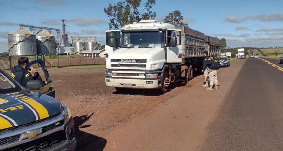 PRF apreende 6,8 toneladas de maconha na BR-060 entre Sidrolândia e Campo Grande