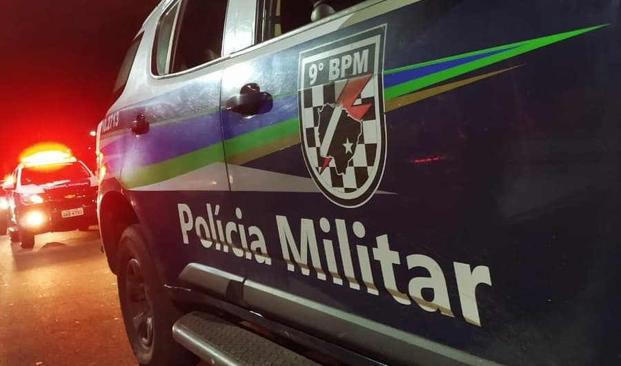 Armado com faca, ladrão rouba celular e carteira em Maracaju