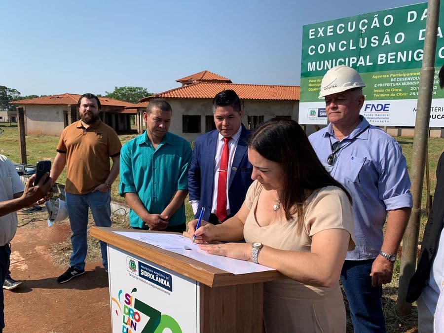Retomada a construção de escola no Jardim Paraíso, para funcionamento em 2024