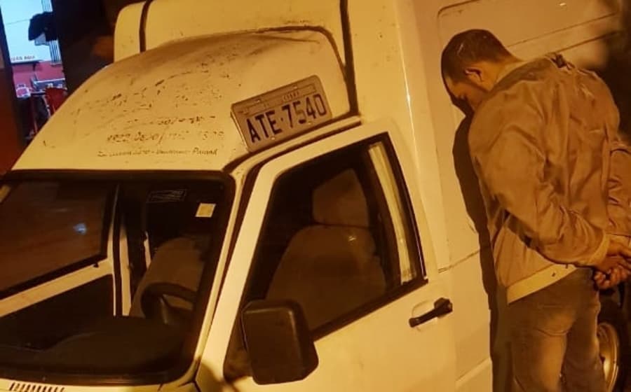Ao tentar furtar um bar, homem foragido é preso com carro roubado em Maracaju
