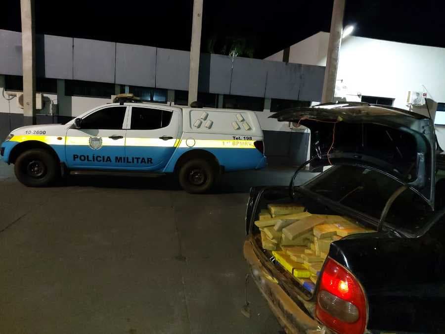 PMR apreende 461,9 kg de maconha e 5,4 kg de Skank após perseguir veículo em Maracaju