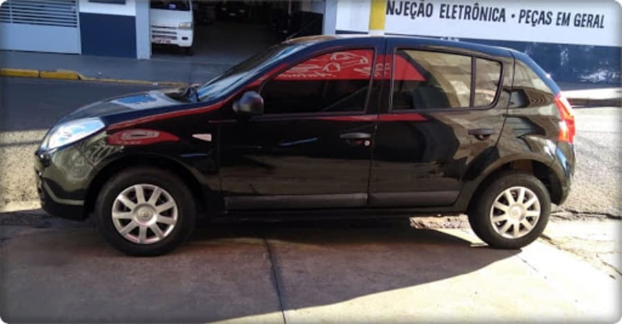 Homem é seduzido por mulher pela Internet e tem carro roubado na BR-060