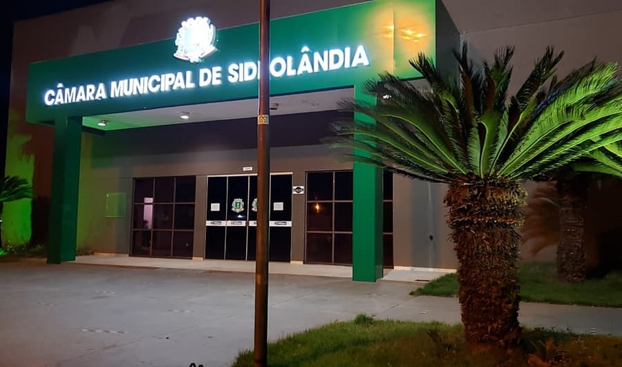 Câmara segue recomendação do MPE, desativa rede social e suspende transmissão das sessões