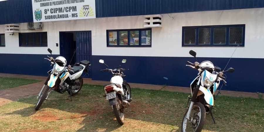 Homem com passagens por tráfico de drogas é flagrado pela Polícia Militar sem CNH