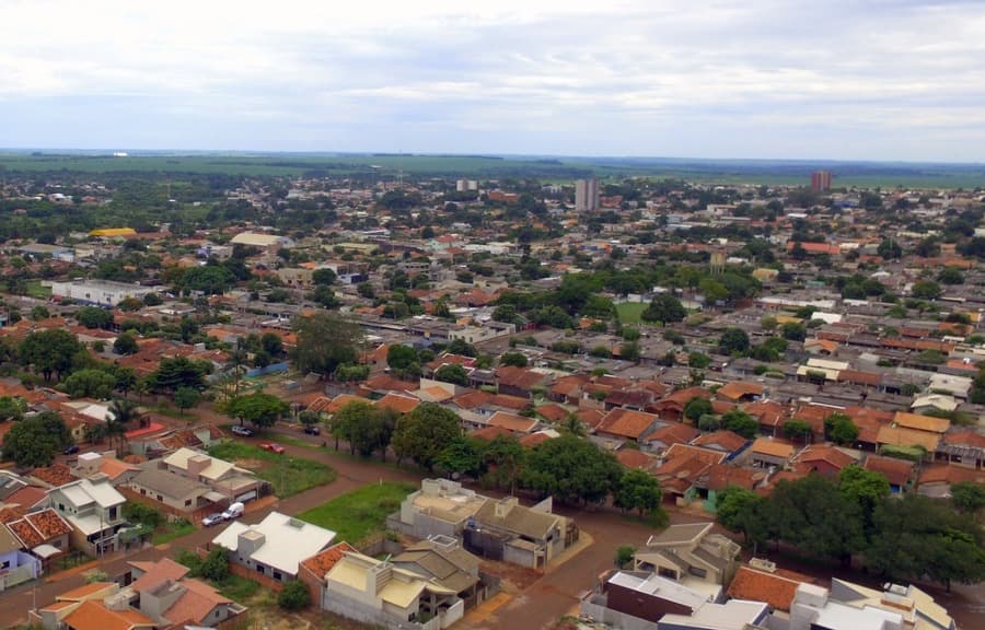 Após liberação de atividades em Maracaju, SES anuncia bandeira laranja de covid-19 para o município
