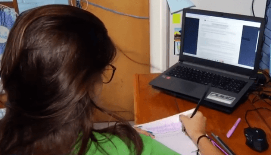 Escolas fazem apelo em rede social e pedem atividades dos alunos que correm risco de reprovar
