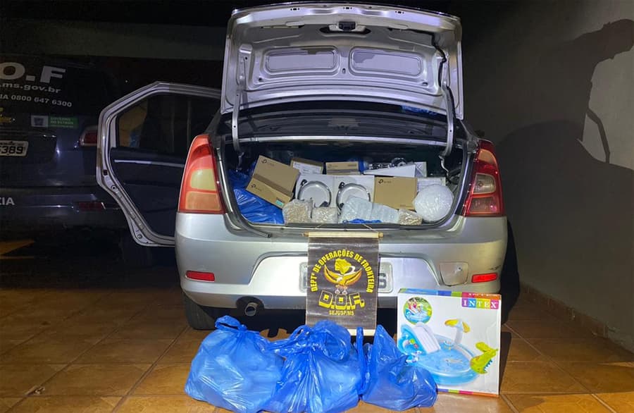DOF apreende veículo com produtos ilegais avaliados em 43 mil reais