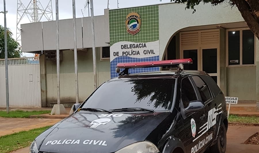 Meliantes invadem residência na Antero Lemes e furtam notebook e vários produtos