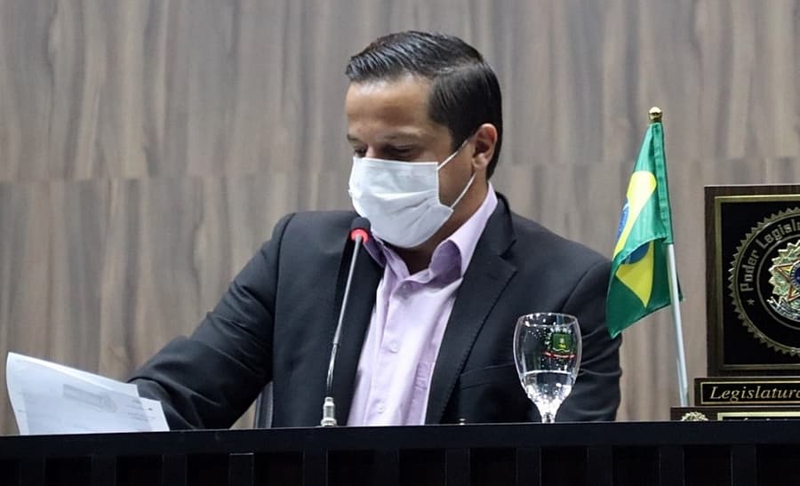 Presidente da Câmara aguarda exame de comprovação e nega estar infectado por Covid-19