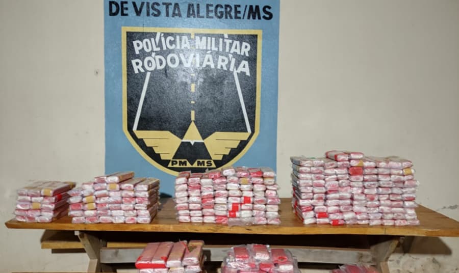 Mulher é presa com 213 kg de maconha após ser abordada pela PMR em Maracaju