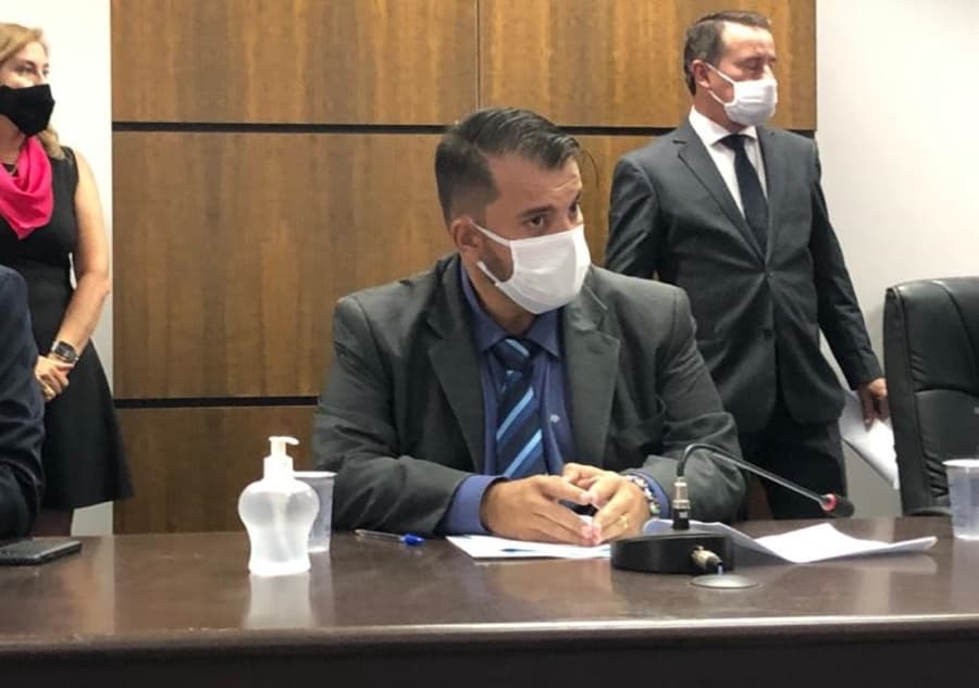 Presidente quer aproximar população da câmara e alterar dia e horário das sessões