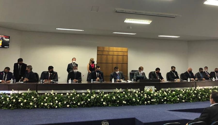 Câmara atende prefeito e aprova Auxílio Alimentação para servidores municipais concursados
